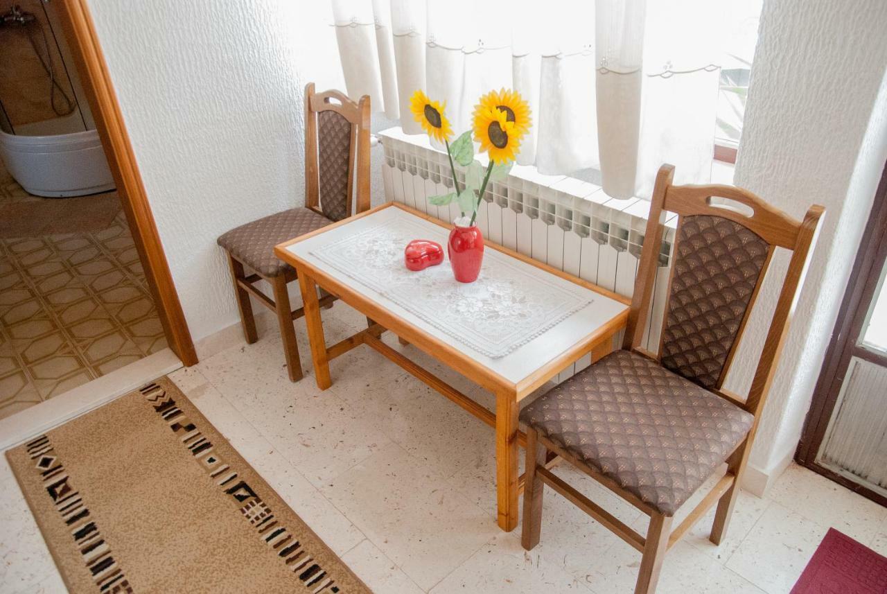 Apartment Slobo Trebinje Exterior foto